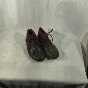 Bass Mandarin Duck Size 8 Burgandy and Brown Lace-Ups